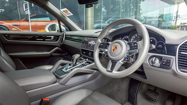 ขาย-Porsche-Cayenne-E-hybrid--2019-02 ขาย-Porsche-Cayenne-E-hybrid--2019-02